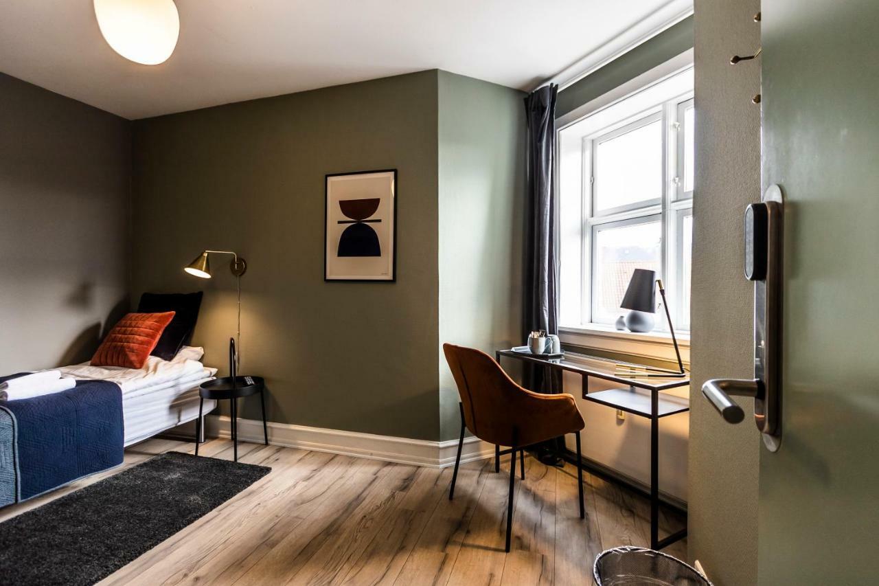 Hotel Postgaarden Конгенс-Люнгбю Экстерьер фото